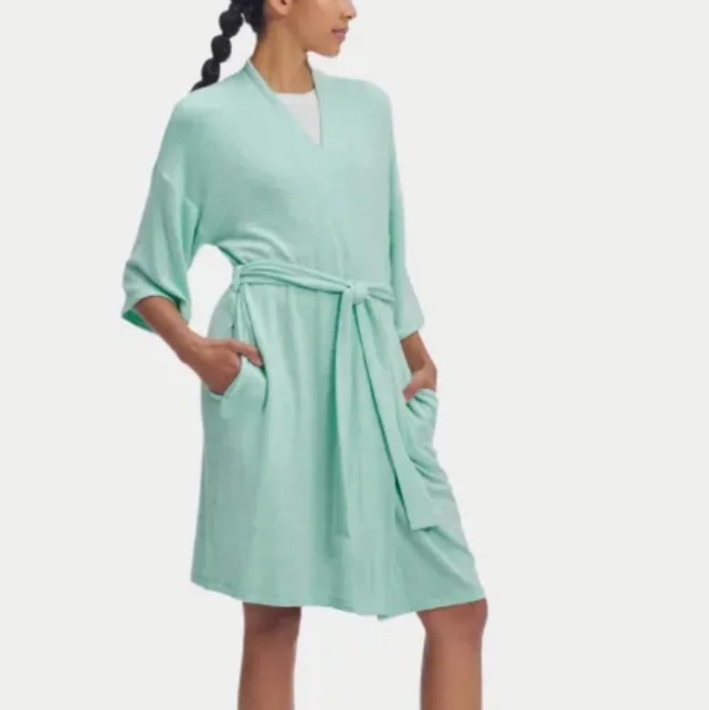 Ugg Monrose Robe - Picture 1 of 8